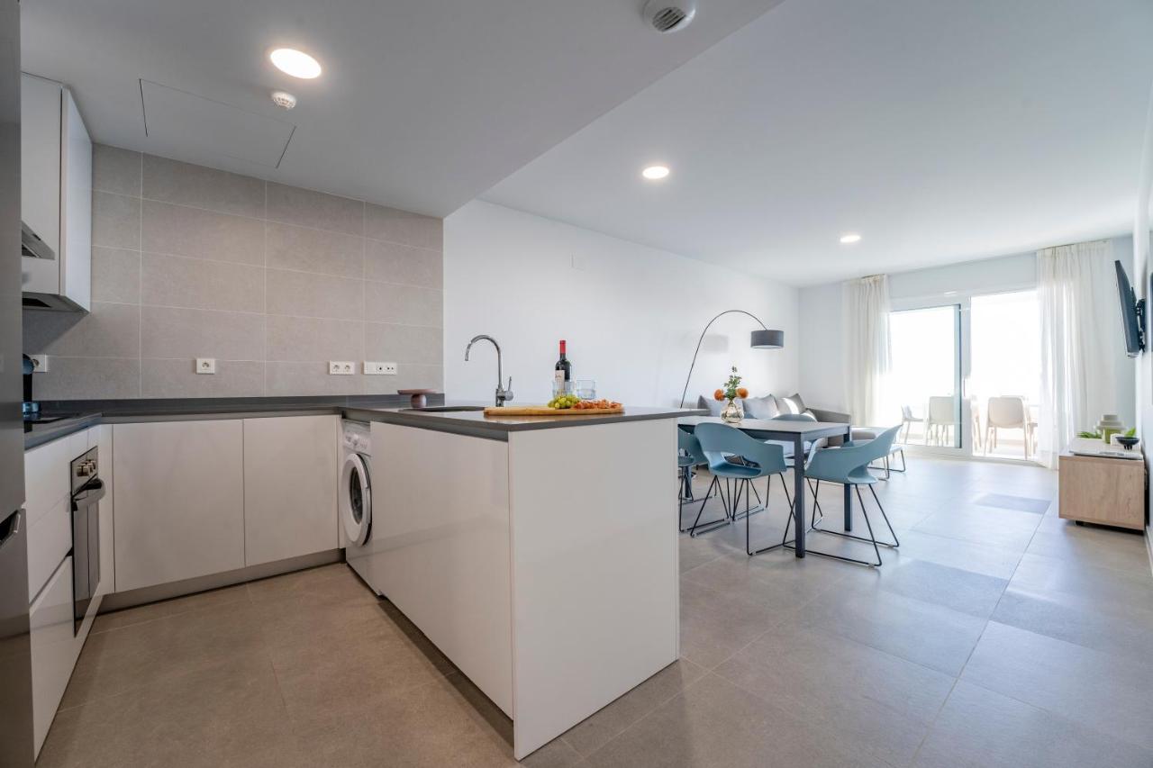 Appartement met 3 Slaapkamers en Uitzicht op Zee