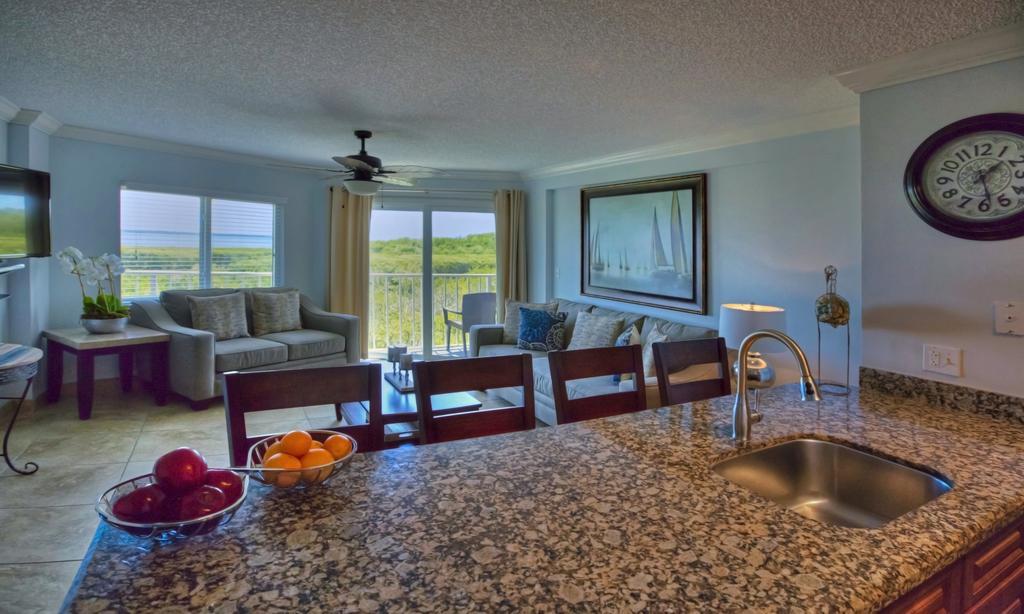 Standard One-Bedroom Suite Ocean View,970690591:JPEG