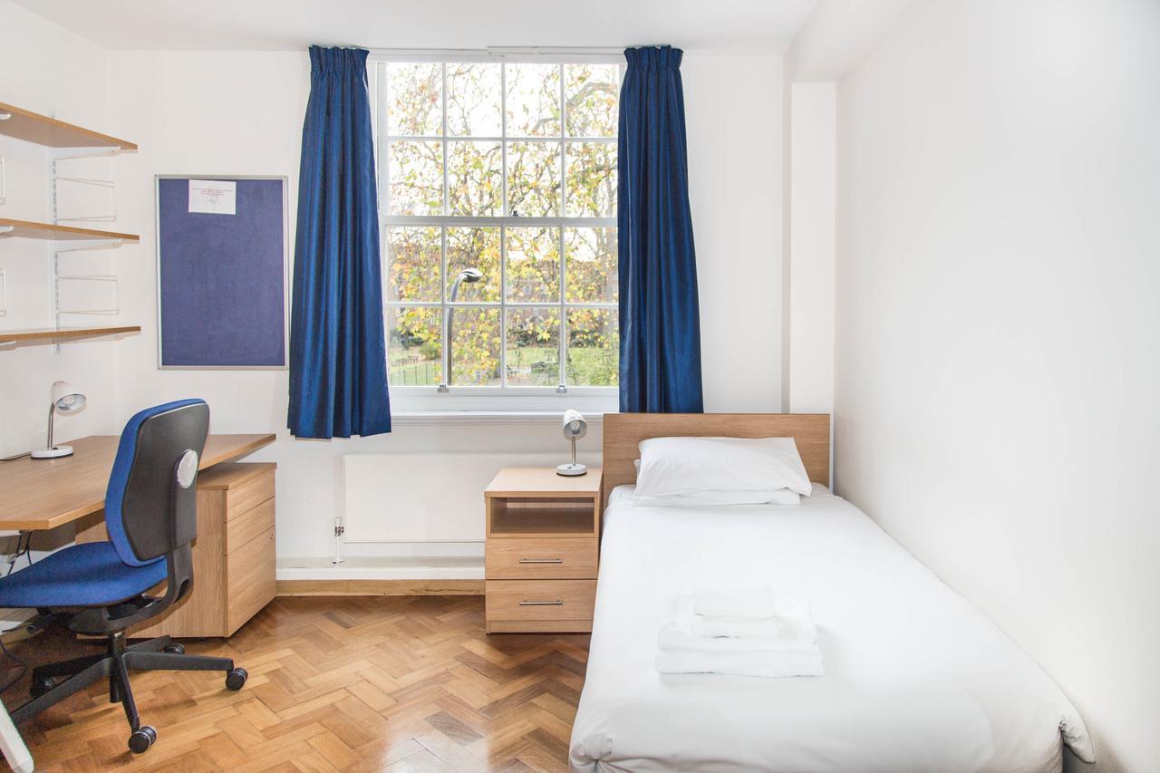 Eenpersoonskamer met Eigen Badkamer