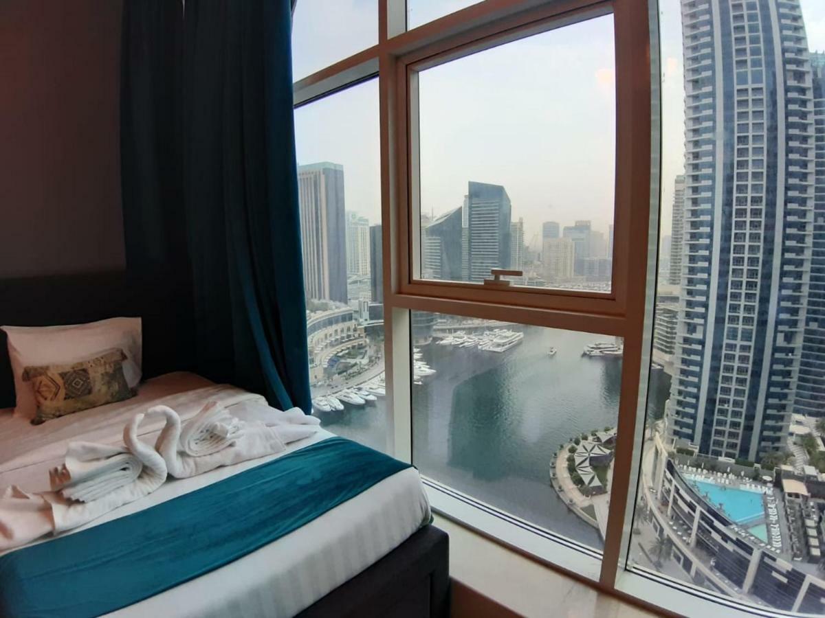 Deluxe Appartement met 2 Slaapkamers en Vrij Uitzicht op de Jachthaven