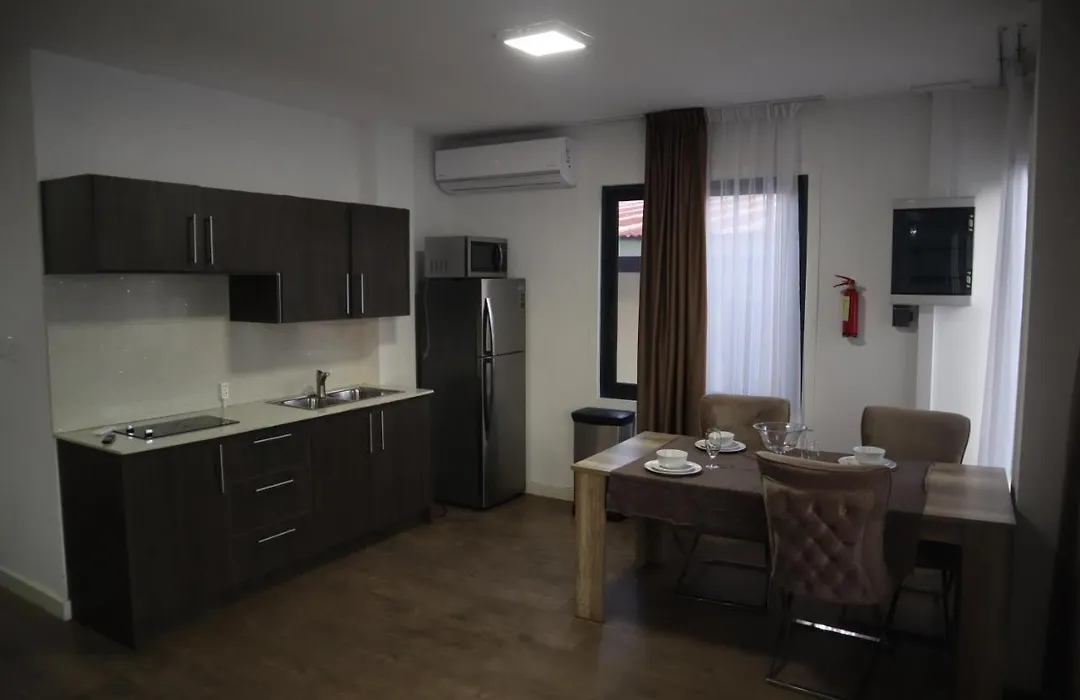 Empire Apartments Su 1 Celinastraat-1