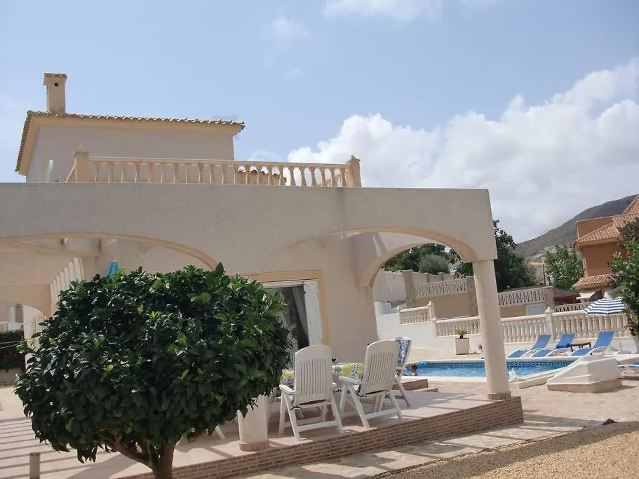 Casa Los Olivos, Villa With A Pool-1