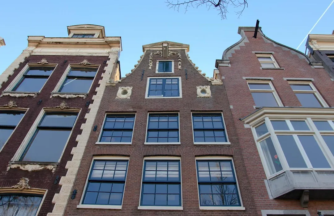 Amsterdam Canal Suites-1