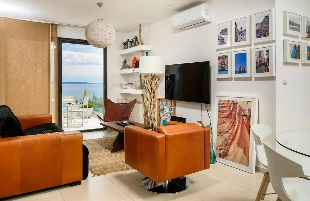 Gallery Luxury Suites & Rooms-Only Adults-1