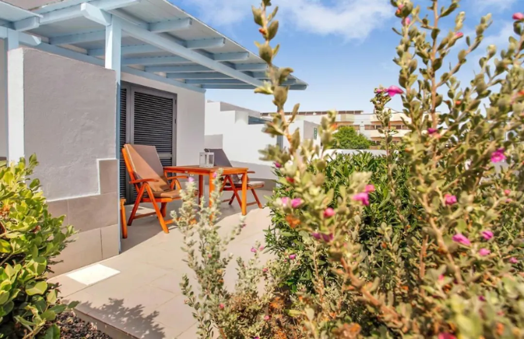 Apartamentos Livvo Mar Azul - Adults Only-1