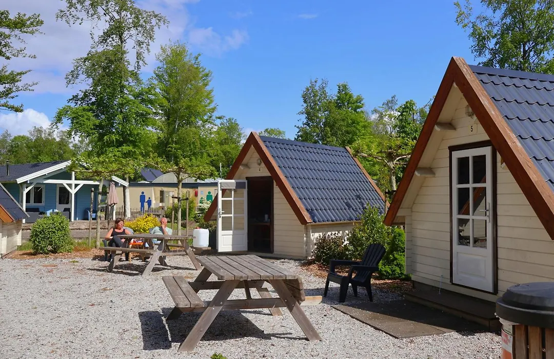 Vakantiepark 't Urkerbos - Kabouterhuisje-1