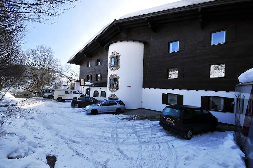 Auhof-1
