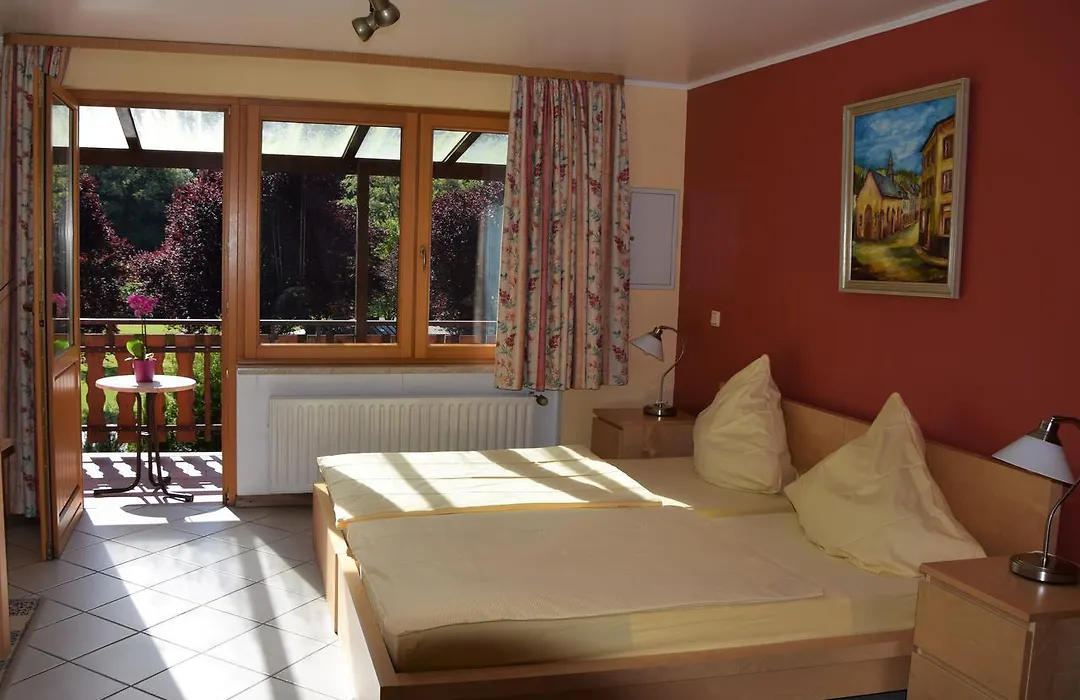 Camping De L'Our Appartements-1
