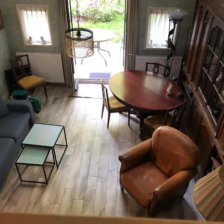 Cozy Cottage-3