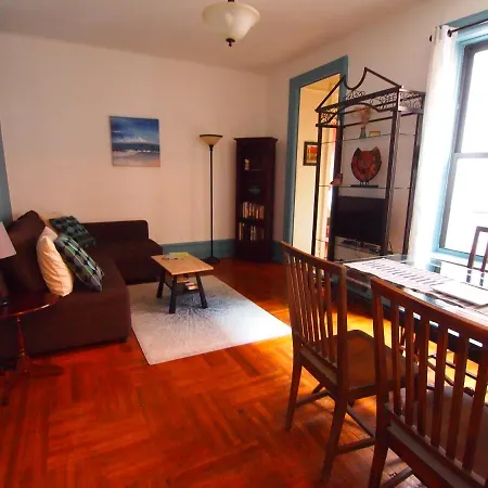 Prospect Park Apartment-2