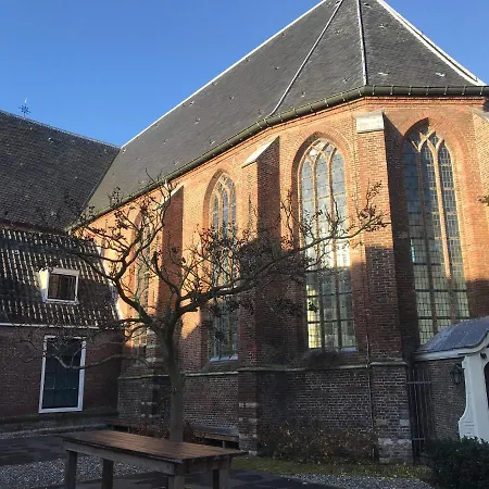 Bed en kerk monumentale 2 slaapkamer woning-2
