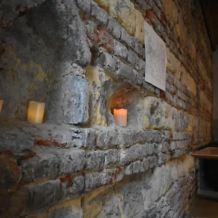 Roermond Uniek Stadspand, compleet woonhuis-3