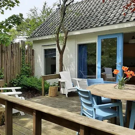 Boshuisje Petten aan Zee-3