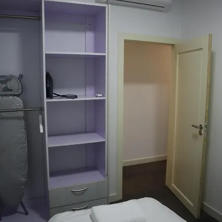 Empire Apartments Su 1 Celinastraat-2