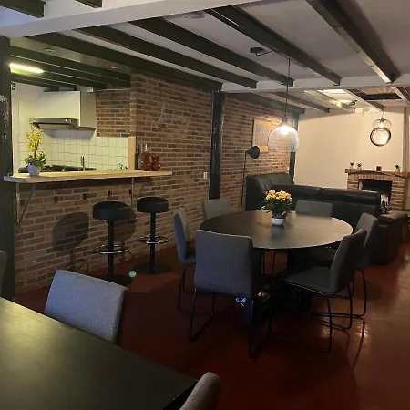 Familiehuis voor 13 personen-3