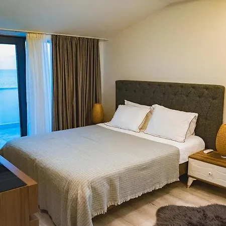 Only One Suites & Residences-3