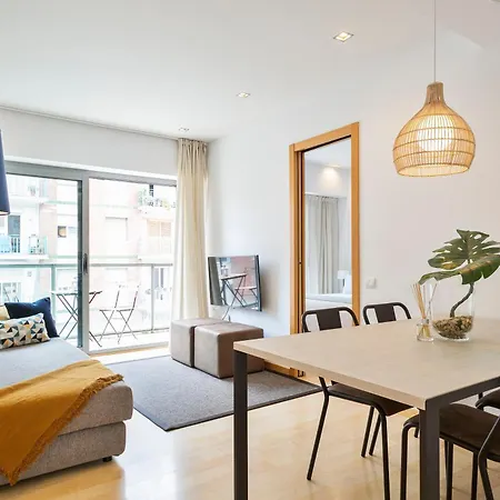 Lugaris Rambla Apartments-2