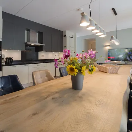 Parc Ganuenta - Luxe Wellness Villa'S-3
