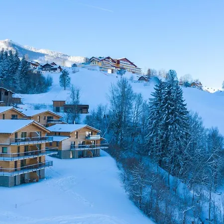Panorama Lodge Premium Apartments-3