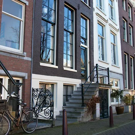 Amsterdam Canal Suites-2