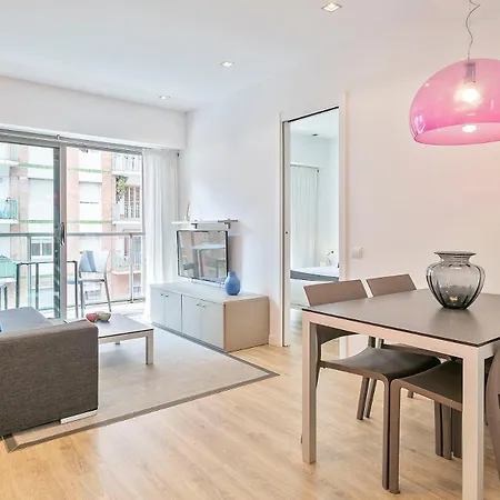Lugaris Rambla Apartments-3
