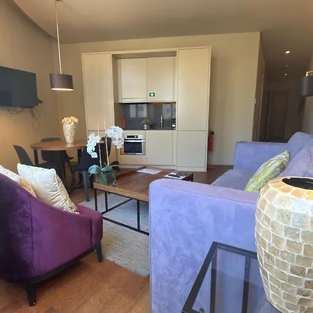 Lisbon Finestay 8 Building Apartments-2