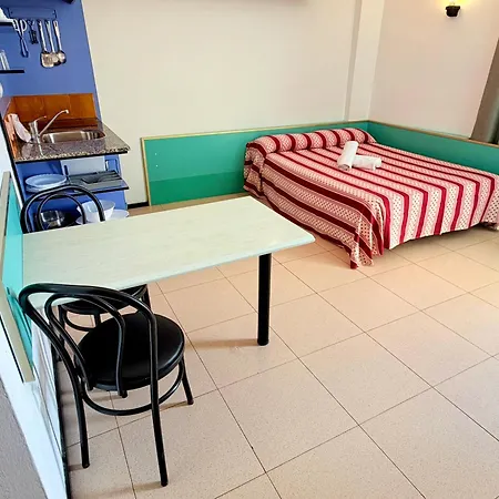 Apartments Lloret Sun-2