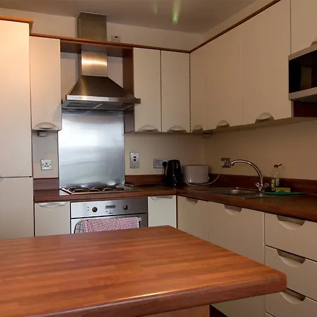 Ivy Self Catering Apartment-2