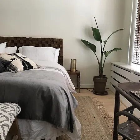 bednextdoor-2