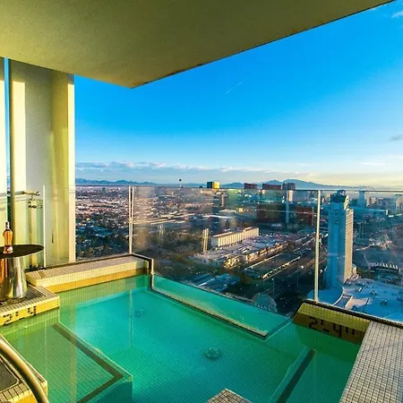 Dream Penthouse At Palms Place-2