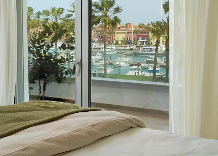 New & Modern Apartment - Marina, Sotogrande