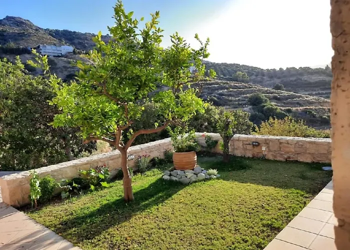 Villa Rafaello With Shared Pool, By Idealstay