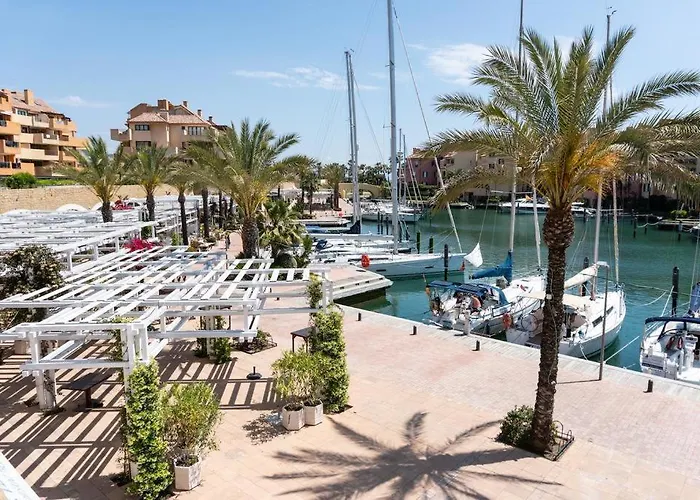 New & Modern Apartment - Marina, Sotogrande