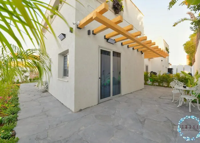 Shani House Of Style Seatara Villa