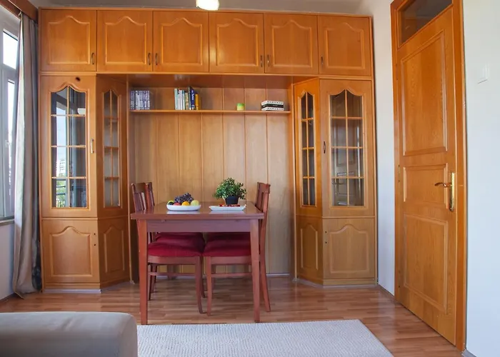 Mavi Avlu - Old Town Apartments