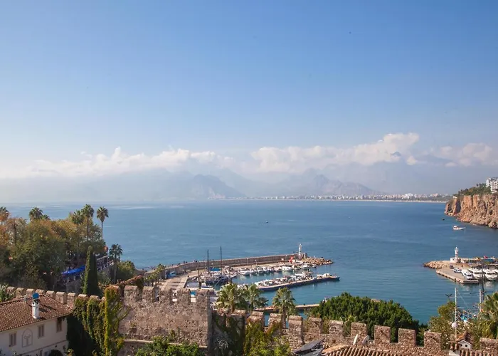Mavi Avlu - Old Town Apartments
