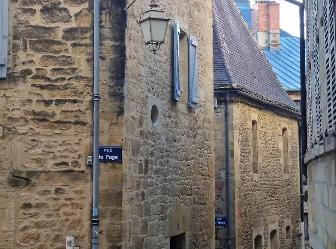 La Maison De Lily Au Coeur De La Cite Medievale
