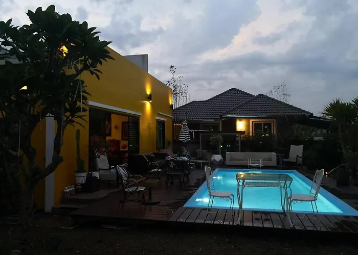 Colorful Pool Villa, Chiang Rai, Thailand