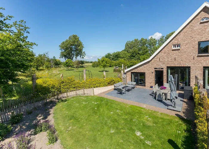 Welcome in - Vakantiehuis 't Blauwtje met ruime tuin I Lepelstraat 18A