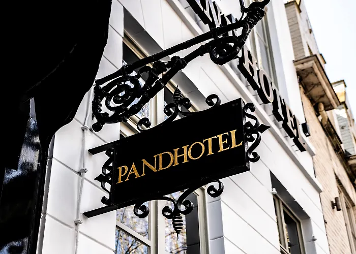  Pand - Charming Boutique