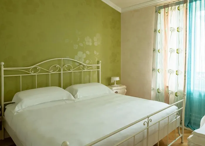 Luxury Villa Manin Viareggio | Una Esperienze