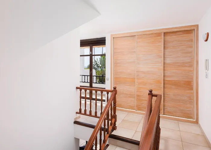 Karat Villa Atlantida