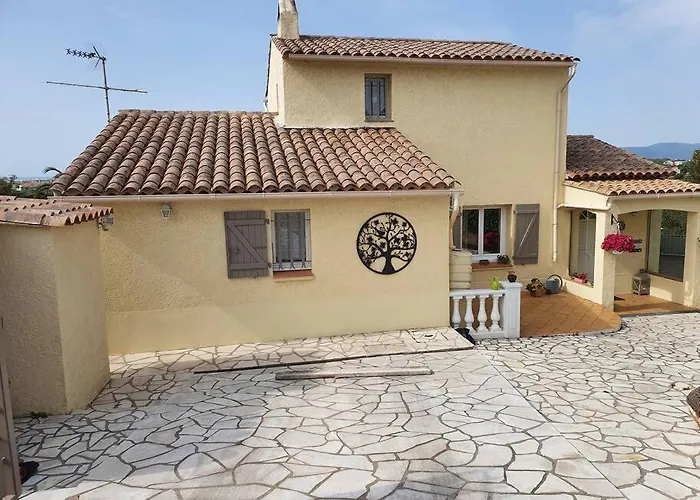 Belle Villa Avec Vue Imprenable.