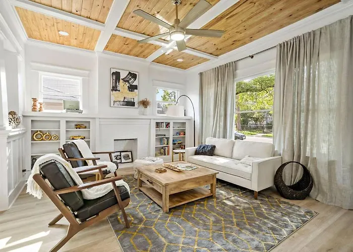 Urban Elegance Retreat
