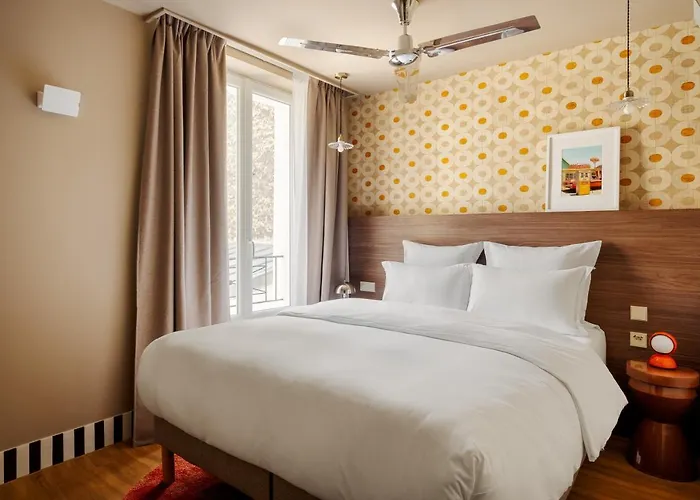 Edgar Suites Tour Eiffel - Carrieres