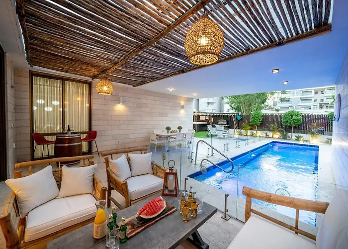 Ella Sun Villa Geffen
