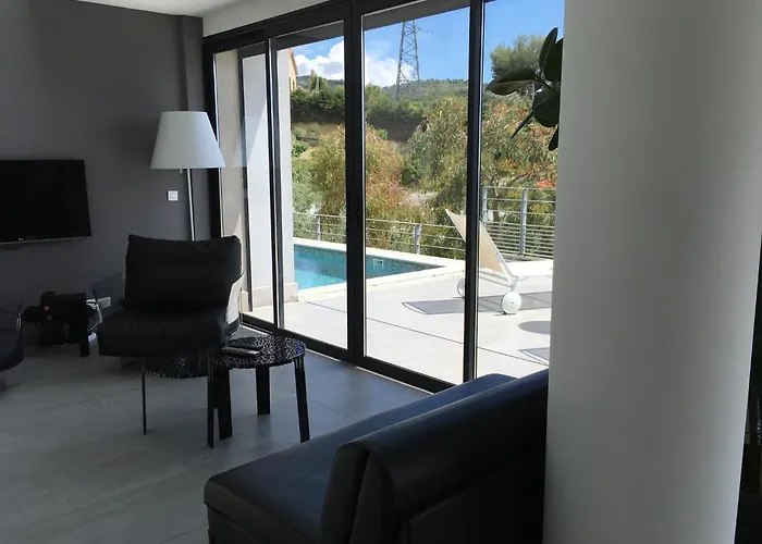 Location Vacances Nice - Villa 5* Nice St Pancrace