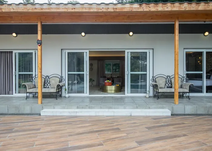 Elivaas 6 Bhk Farmstay With Pvt Pool & Garden - Esh