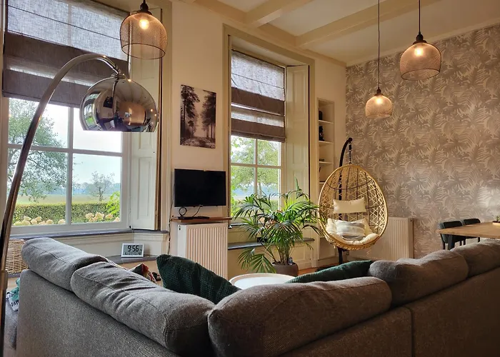De Bloesemstee - Rustic Manor Farmhouse The Netherlands