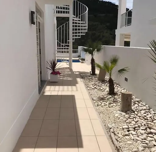 Chalet En C.Vadella - Piscina Privada